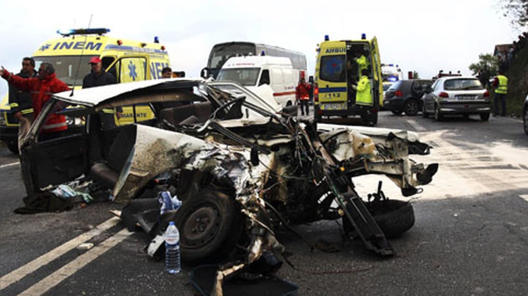Acidente fatal em Vila Nova de Paiva causa uma morte e deixa um ferido grave