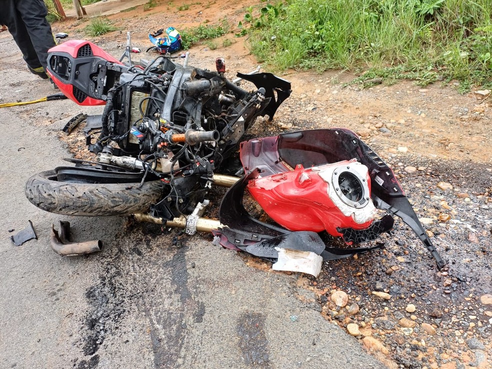 Motociclista de 40 anos morre em despiste na EN242 na Marinha Grande