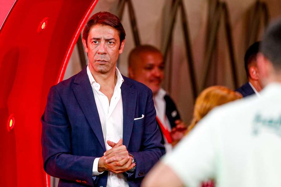 Rui Costa revela salário de Mourinho: «Menos do que ganhava Roger Schmidt»