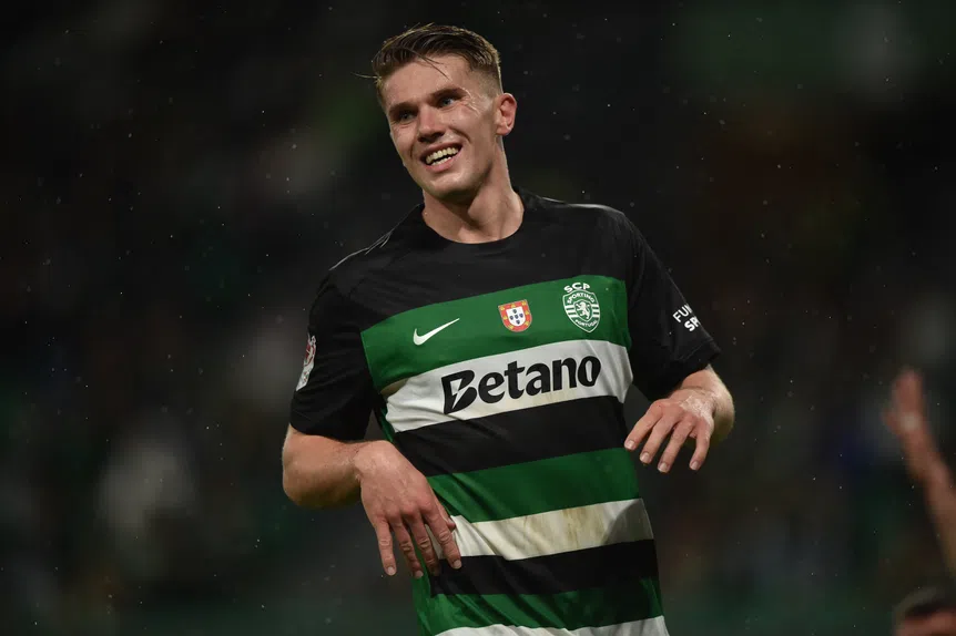 Gyokeres não esquece o Sporting ao receber o Troféu Gerd Muller