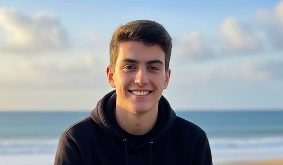 Partiu Rodrigo Reis aos 20 anos de idade