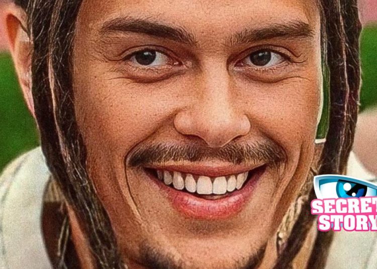 desaparecido: carro submerso encontrado junto ao Farol da Nazaré