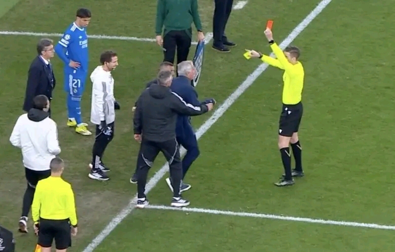 Mourinho: «Vinicius? Quem faz aquele golo, não acaba com o jogo. Ele acabou»