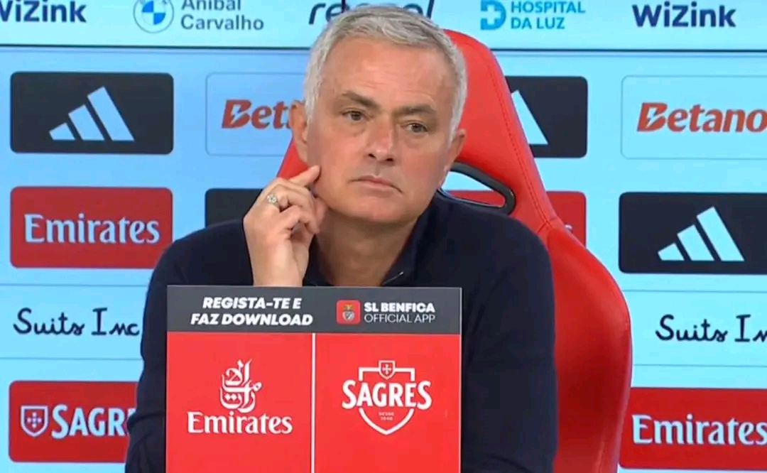 José Mourinho levou tudo à frente: Das críticas a João Pinheiro ao arraso a elementos do FC Porto