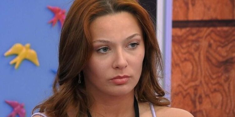 Secret Story: Pai de Eva quebra o silêncio e faz revelações