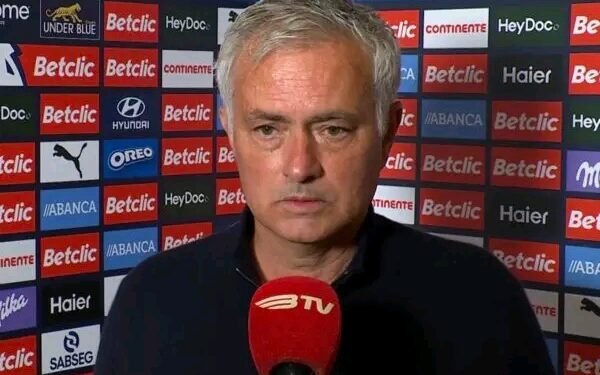 José Mourinho furioso com o empate do Benfica e voltou a falar na arbitragem “pior é impossível”