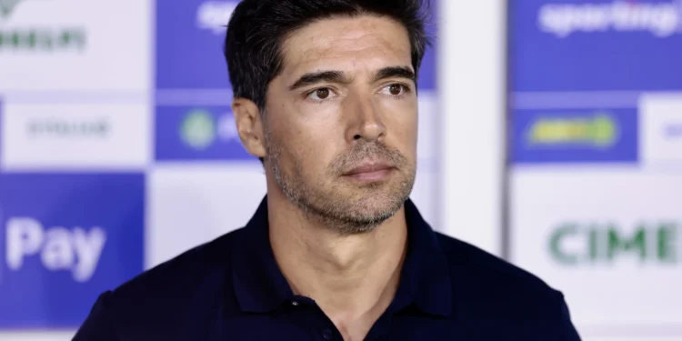 Abel Ferreira entra na rota do Benfica e preocupa Palmeiras nos bastidores