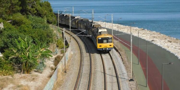 Acidente na linha de Cascais faz uma vítima mortal em Oeiras
